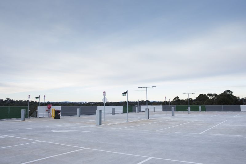 parking lot contracting services